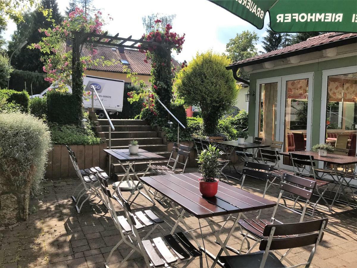 Gasthof Lindenwirt Denkendorf  Exterior foto